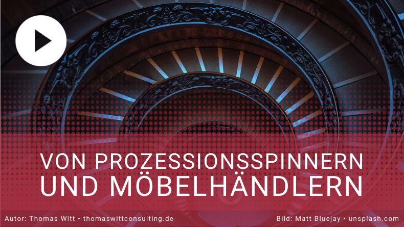 Prozessionsspinner und Möbelhändler
